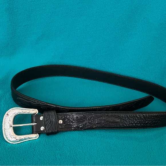 Nocona Other - Nocona Black Tooled Leather Belt with Engraved Silver Buckle
